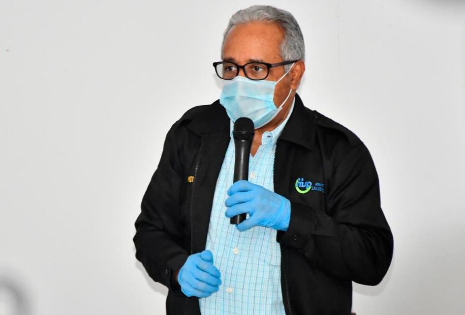 Ministro durante la intervención en La Romana.