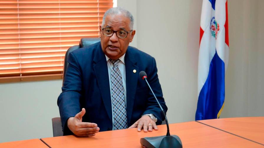 CNSS respalda resolución que autoriza a ARS cubrir pagos excesivos a pacientes de COVID-19 