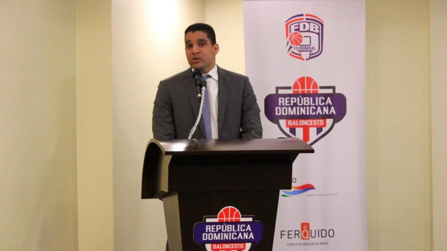 La Fedombal confirma a Melvin López y se enfoca en Al Horford y Karl Towns