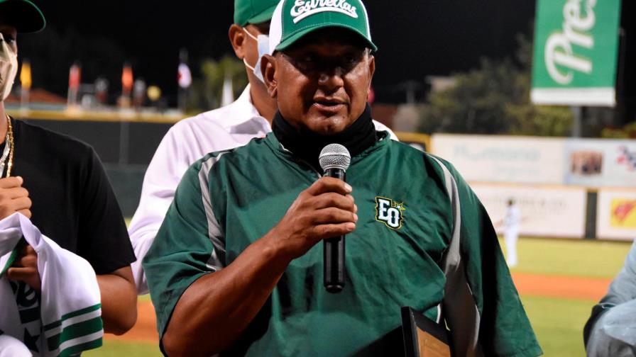 Estrellas retiran el 16 de Rafelín Ramírez