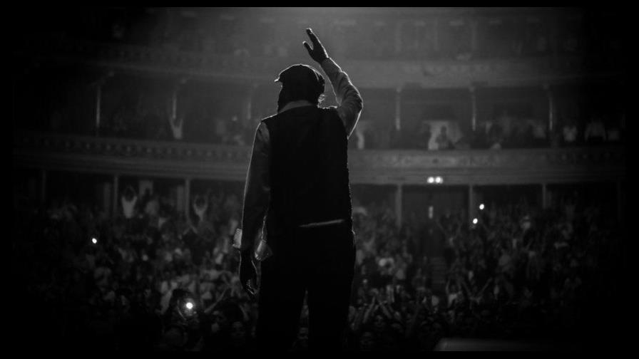 Juan Luis Guerra estrena documental de “A Son de Guerra Tour” Juan Luis Guerra estrena documental de “A Son de Guerra Tour”