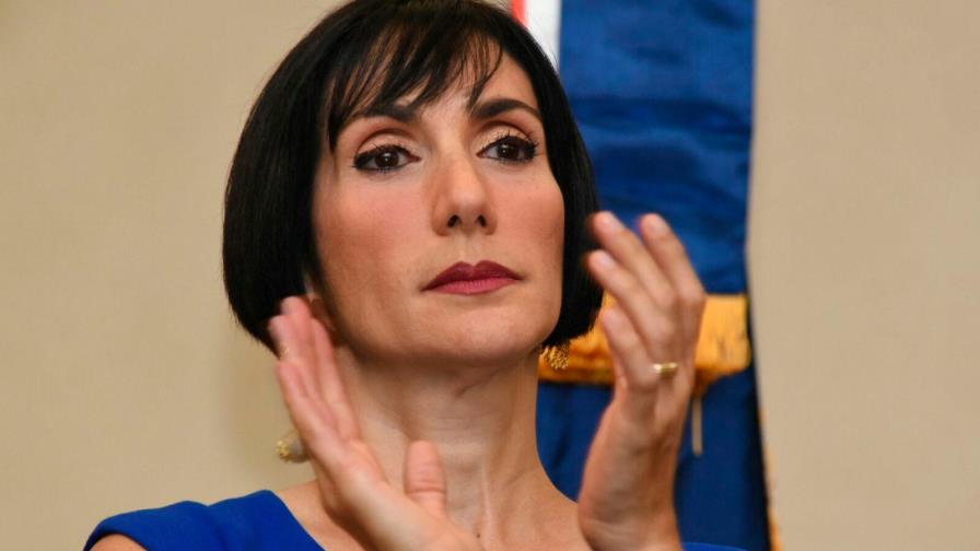 Advertencia de primera dama a joven que sale a fiestar en horas del toque de queda 