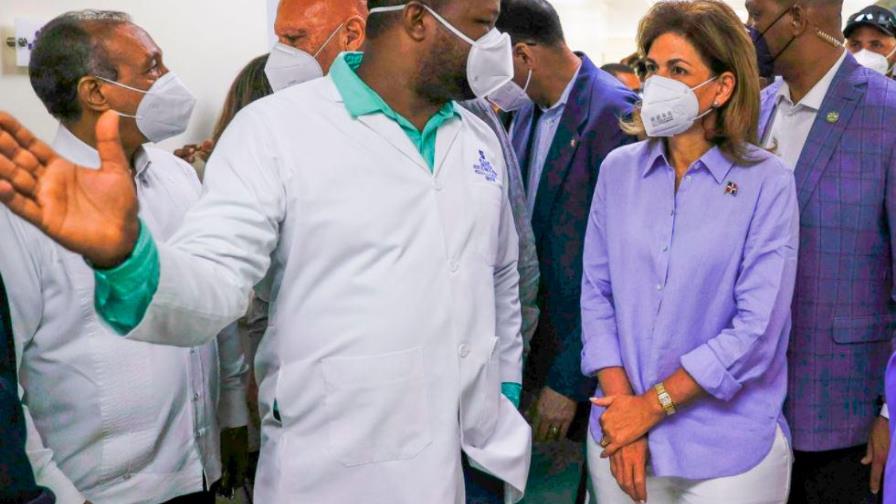 Vicepresidenta asegura Gobierno mejorará infraestructuras de la provincia Samaná