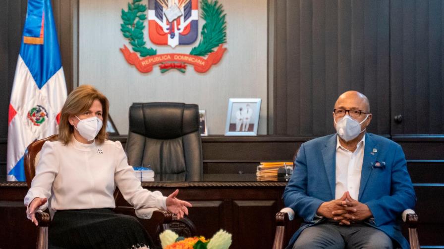 Diputados conocerán el lunes en sesión extraordinaria acuerdo con Pfizer