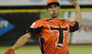 Los Toros se quedan solos en la primera posición del béisbol dominicano