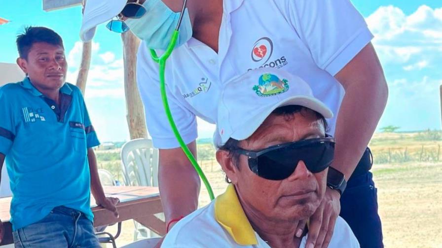 Médico internista educa a través de las redes sociales