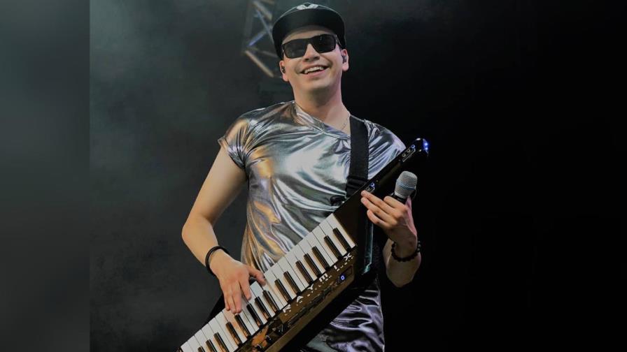 Cantante Raymix se declara a través de mensaje en YouTube: “Soy gay”