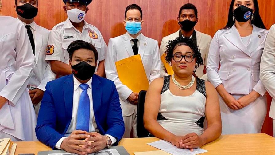 Video | Raymond y Miguel parodian encuentro entre Miriam Germán y Jean Alain