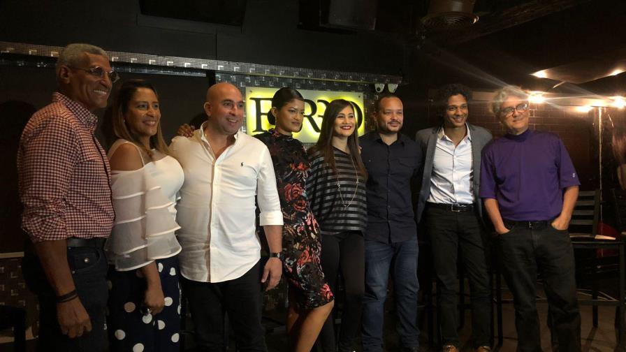 “Cena para tres y medio” subirá a escena en la sala Manuel Rueda