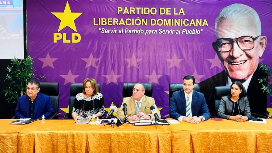 Suman cinco los aspirantes presidenciales del PLD