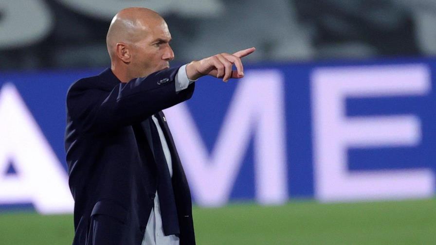 Zidane pide respeto: Parece que ganamos por los árbitros, pero no es así Zidane pide respeto: Parece que ganamos por los árbitros, pero no es así