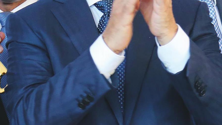 Tocan puerta de JCE para habilitar a Danilo Medina para candidatura