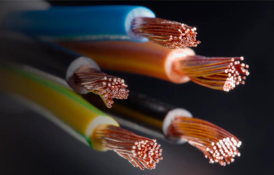 Robo de cables deja sin servicio a casi 35 mil usuarios de telecomunicaciones este año 