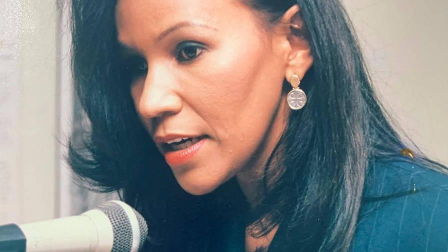 Abinader repone a directora del Museo de Historia, cancelada tras denunciar a su jefe