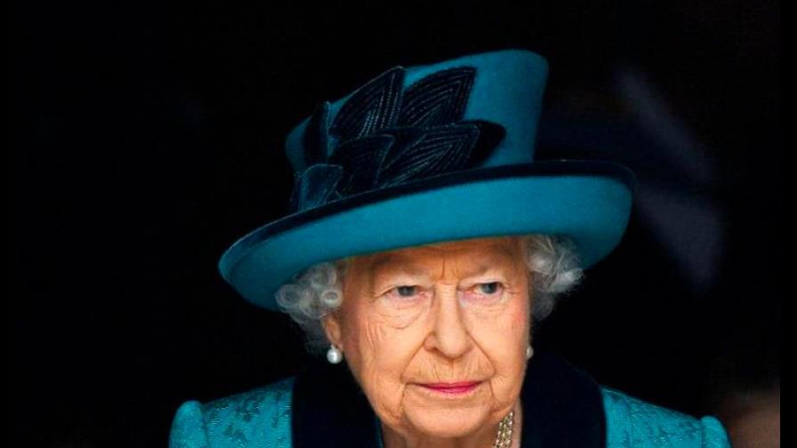 La reina Isabel II descansa y desempeña ‘tareas ligeras’ tras el alta hospitalaria La reina Isabel II descansa y desempeña ‘tareas ligeras’ tras el alta hospitalaria