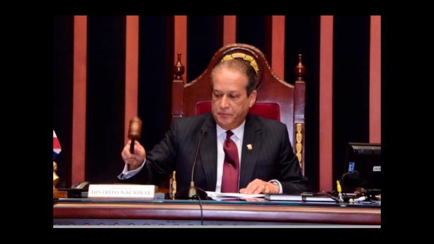 Reinaldo Pared recuerda que el Senado aprobó el Código Penal Reinaldo Pared recuerda que el Senado aprobó el Código Penal