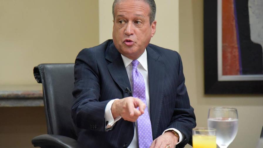 Reinaldo dice nuevo secretario general debe tener raíces e historia en el PLD