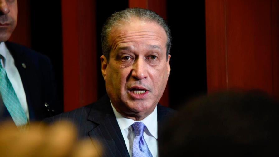 Reinaldo aclara que no ha sido escogido presidente del PLD; dice no aspira al cargo