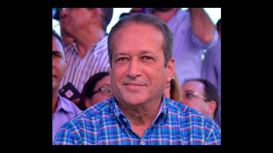 Reinaldo: “No soy un pariguayo como Danilo y Leonel y me bebo mis traguitos” Reinaldo: “No soy un pariguayo como Danilo y Leonel y me bebo mis traguitos”