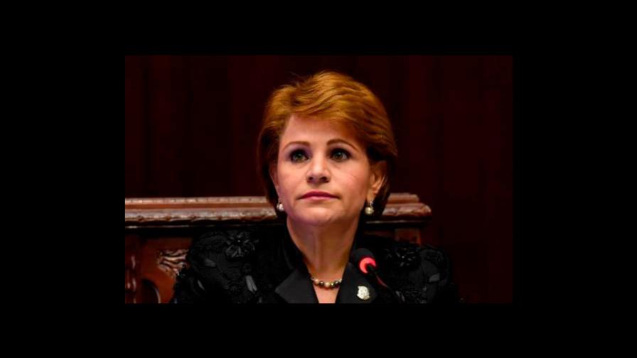 Con el lanzamiento de Lucia Medina este domingo, se inicia guerra oficial por la senaduría de San Juan