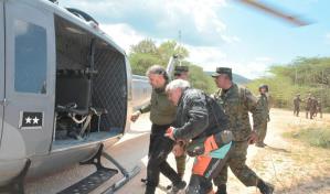 Video | Rescatan médico que participaba en rally en la frontera