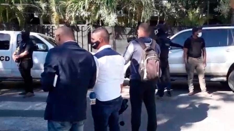 Residencia allanada por la DNCD es alquilada por Abel Martínez desde hace 15 años