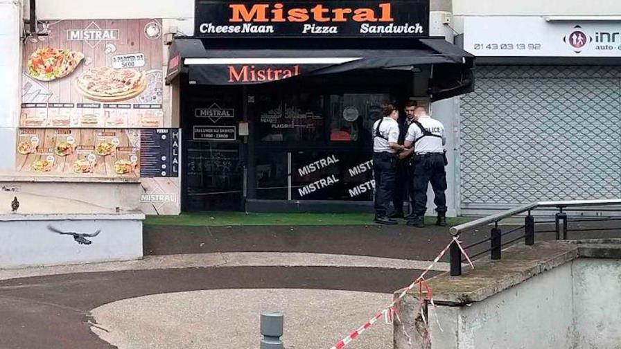 Hombre mata a tiros a camarero por tardar mucho tiempo en llevarle su orden