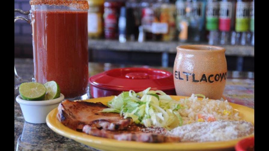 Bares y restaurantes latinos se tambalean por el frenazo en la reapertura