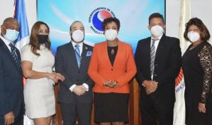 Asociaciones de seguros reconocen se autorregularon por años ante falta de supervisión