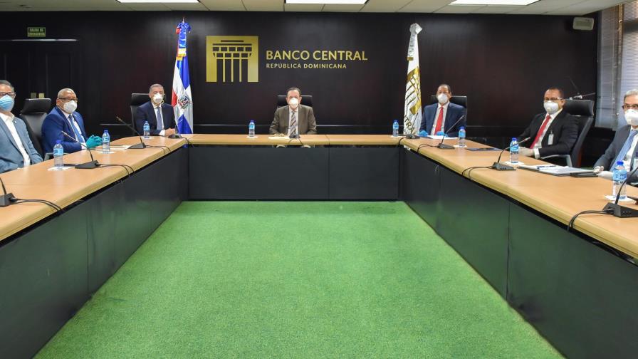 Banco Central, Hacienda y Superintendencia de Bancos evaluán mecanismos para un fondo de garantía a MIPYMES Banco Central, Hacienda y Superintendencia de Bancos evaluán mecanismos para un fondo de garantía a MIPYMES