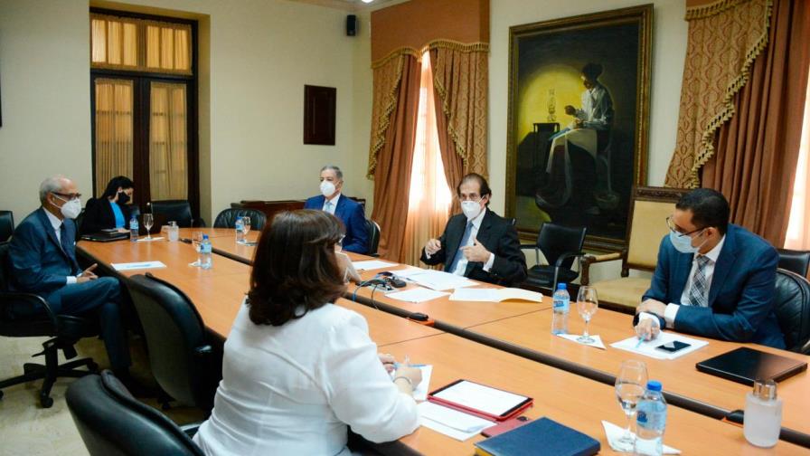 Consejo Nacional de Alianzas Público-Privadas revisa borrador reglamento de Ley 47-20 Consejo Nacional de Alianzas Público-Privadas revisa borrador reglamento de Ley 47-20