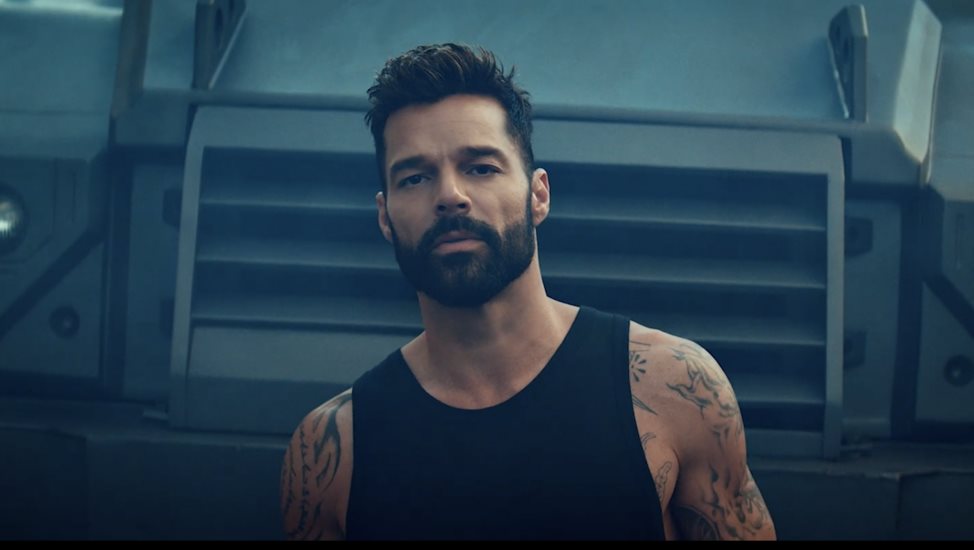 Ricky Martin estrena este jueves video del remix de Tiburones, el tema del que sacó a Ozuna