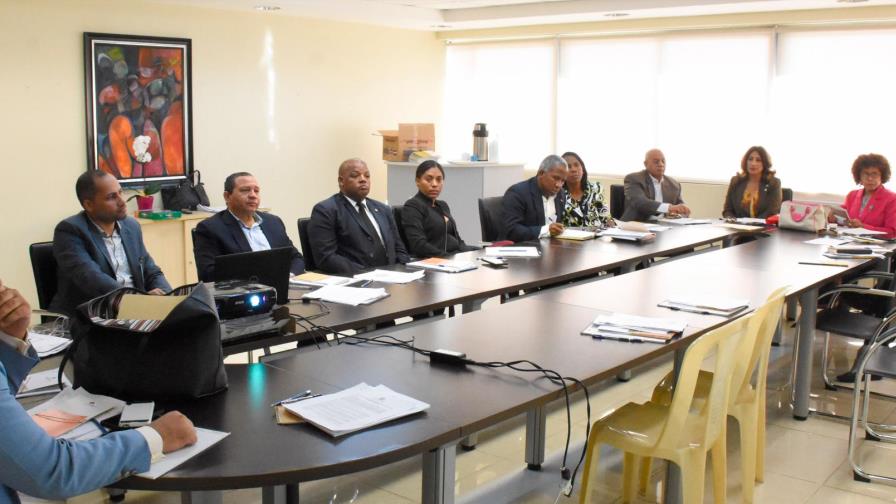 Cuestionan programa otorga 600 mil actas de nacimiento en año preelectoral Cuestionan programa otorga 600 mil actas de nacimiento en año preelectoral