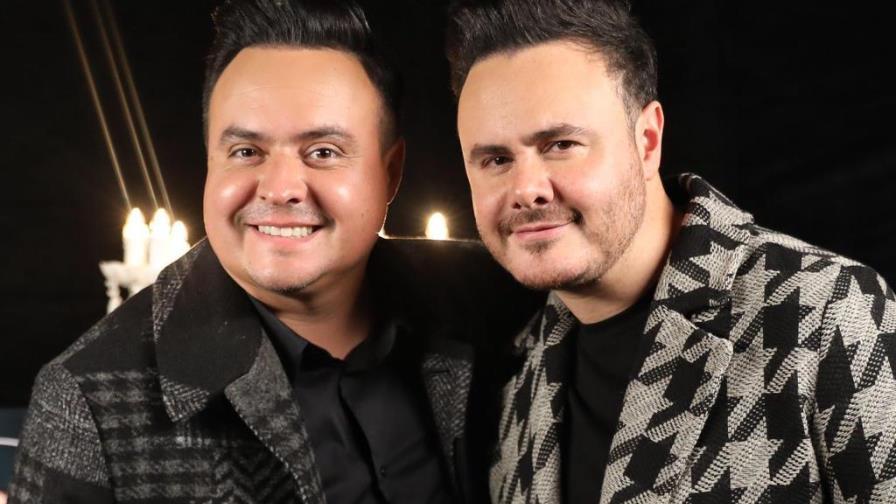 Río Roma dice en canción que el mundo no se va a acabar a pesar de COVID-19 Río Roma dice en canción que el mundo no se va a acabar a pesar de COVID-19