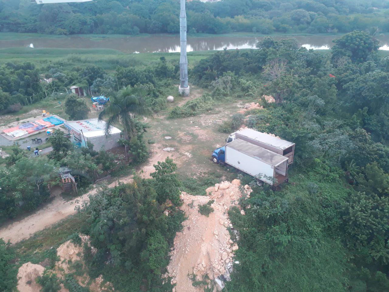 Como se observa en esta parte se lanzó caliche hace un tiempo.