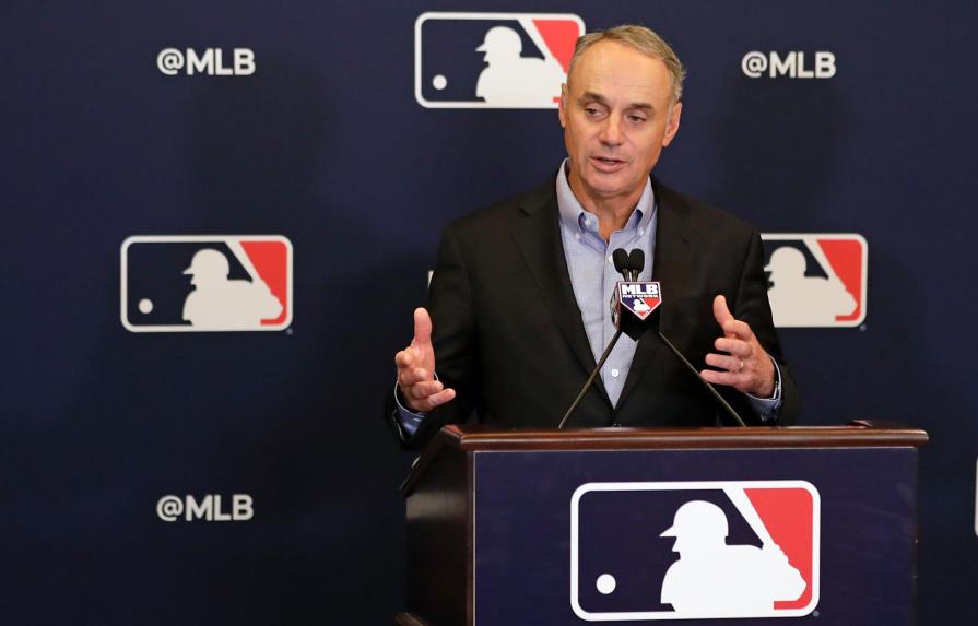 Major League Baseball ordena cronómetros para lanzamientos en pretemporada