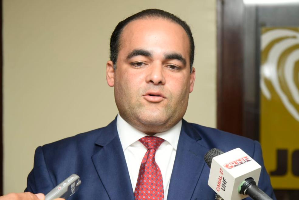 Robert de la Cruz, delegado del PLD.