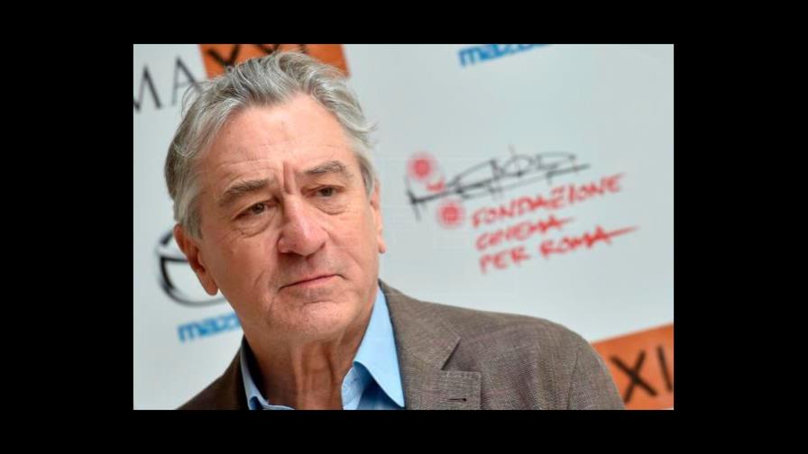 Arrestan a una mujer tras robar los regalos de Navidad de la casa de Robert De Niro