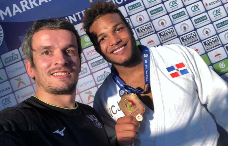 El judoca Robert Florentino no se sorprende de su medalla; se la ganó a brazo “partío”