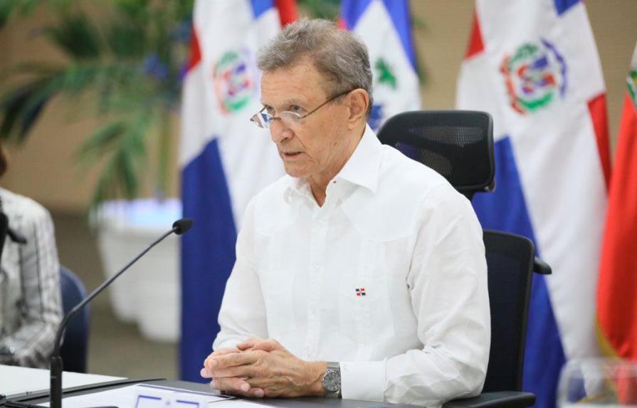 Canciller dice República Dominicana no ha discutido si recibirá refugiados de Afganistán