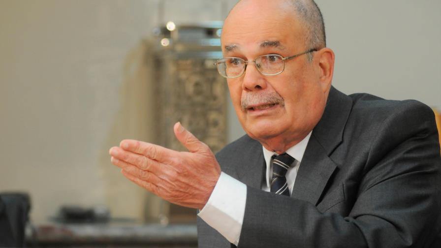 Roberto Cassá dictará conferencia sobre técnicas de investigación histórica Roberto Cassá dictará conferencia sobre técnicas de investigación histórica