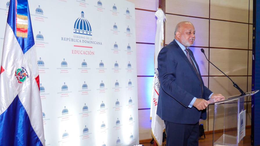 Ministerio de Educación lanza plan de fomento a la lectura  Dominicana Lee