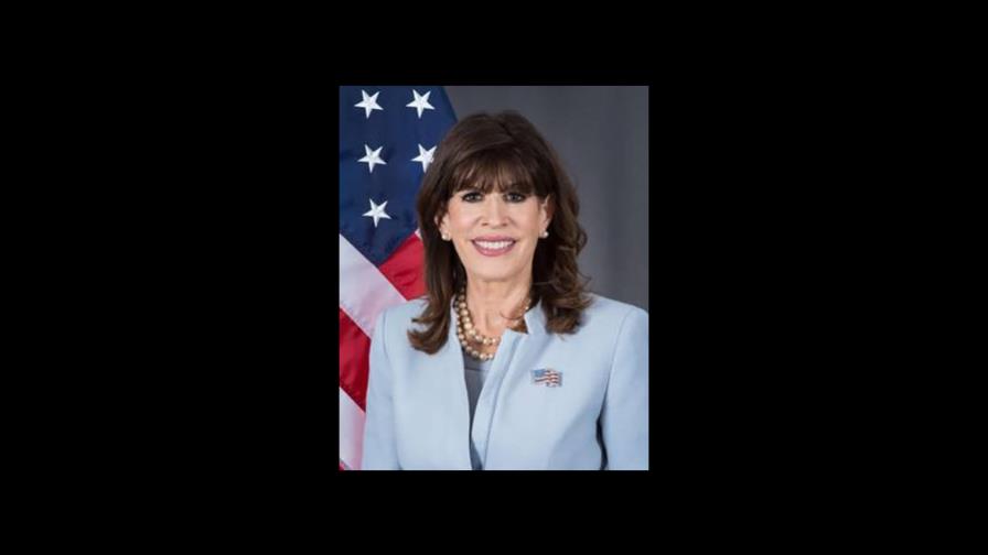 Embajadora EE.UU. advierte “ahora” es el momento para prevenir los desastres naturales