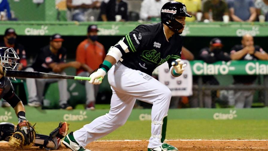 Canó está fuera por molestias en espalda Canó está fuera por molestias en espalda