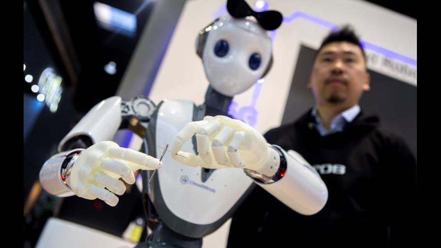 Robots humanoides de servicio estarán en la vida cotidiana la próxima década