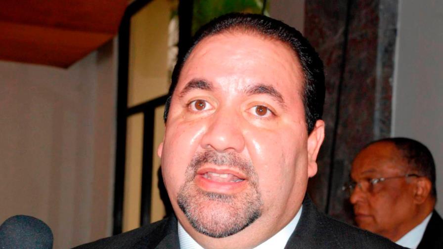 Genao propone se le pongan candados a la Constitución contra reelección presidencial 