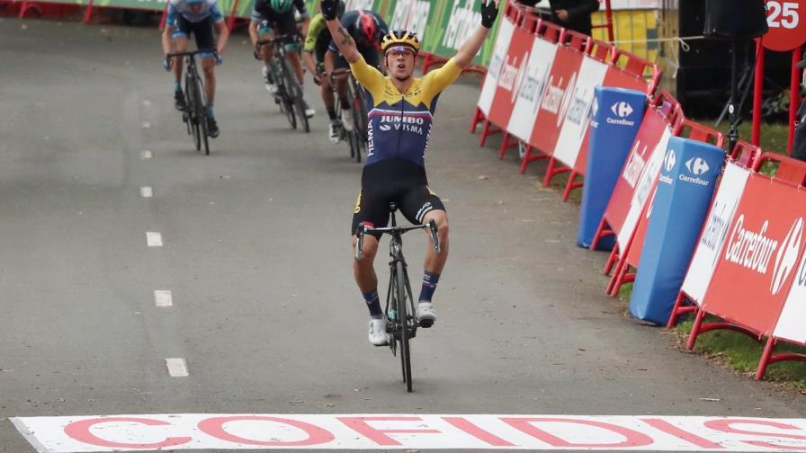 Primoz Roglic gana la primera etapa y es líder de la Vuelta a España Primoz Roglic gana la primera etapa y es líder de la Vuelta a España