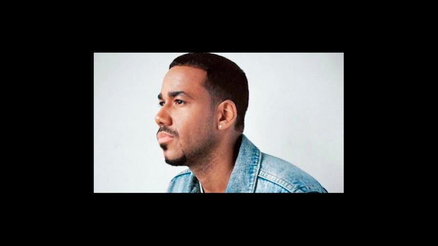 Romeo Santos reacciona y apoya la democracia