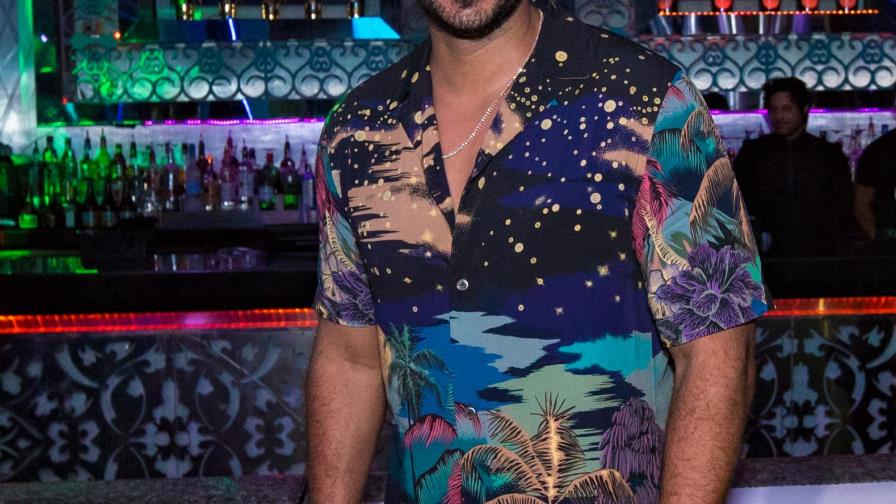 Romeo tras las raíces de la bachata en Utopía