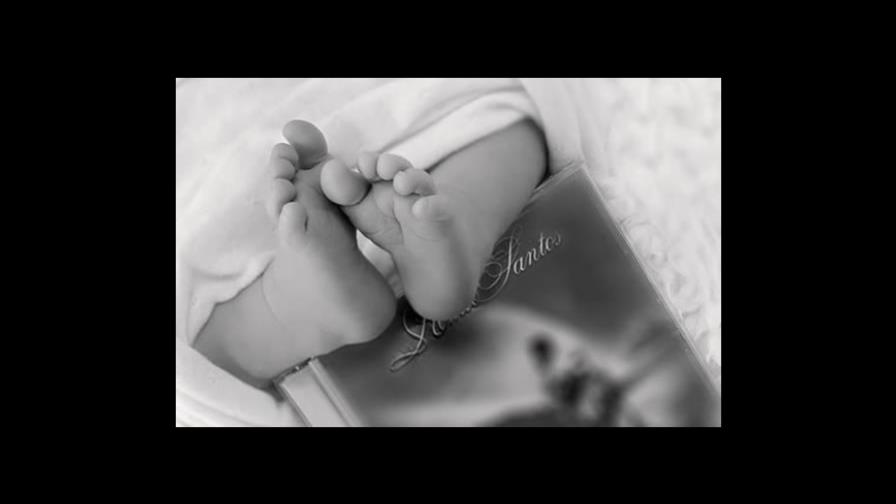 Romeo Santos se deja ver con su hijo Valentino en medio de la pandemia Romeo Santos se deja ver con su hijo Valentino en medio de la pandemia